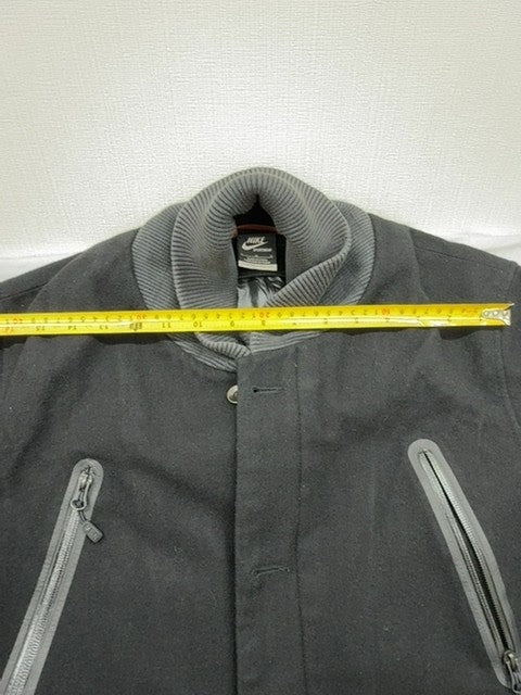 Nike Unisex Black Orange Sportswear Jacket Size L Zipper Stand Collar