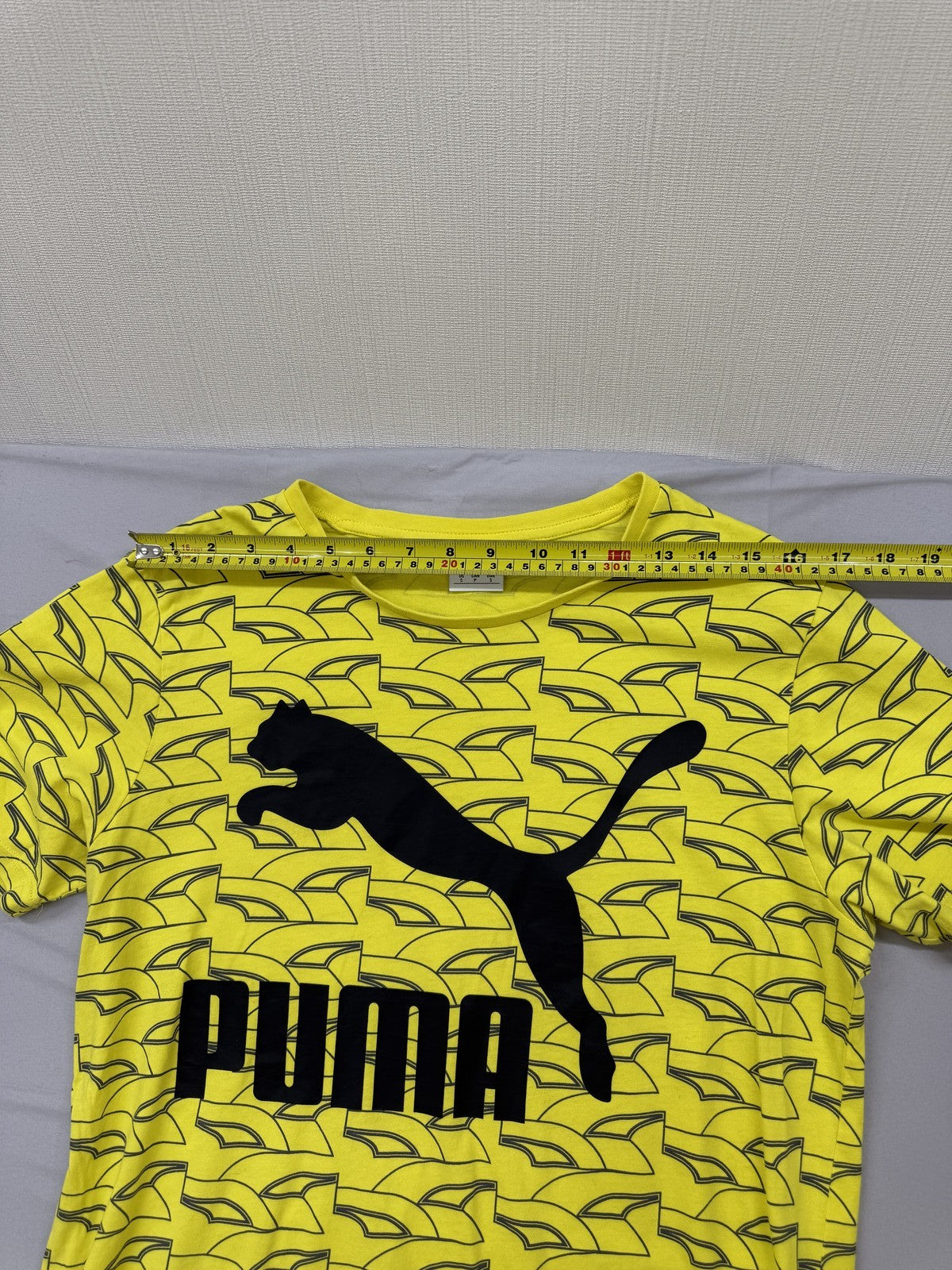 Puma Yellow Zigzag Men's Short Sleeve T-Shirt Crewneck S