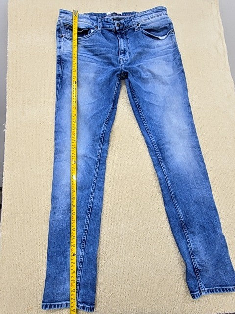 Tommy Hilfiger Men's Tapered Light Wash Jeans 36x34 34" Inseam Denim
