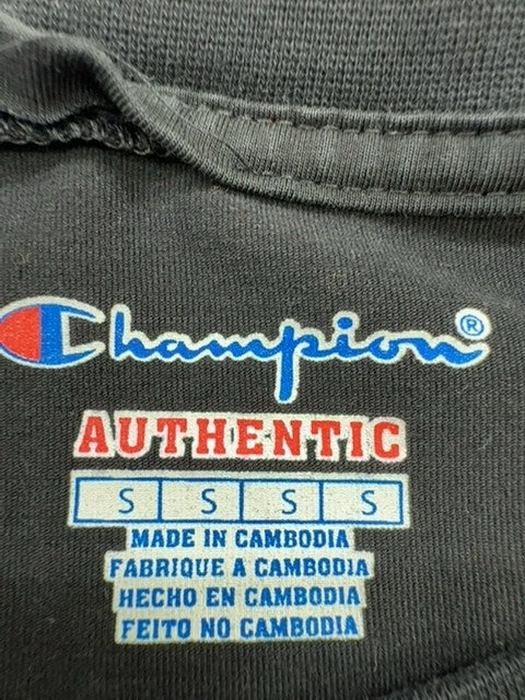 Champion Boys Black T-Shirt size S product image 3