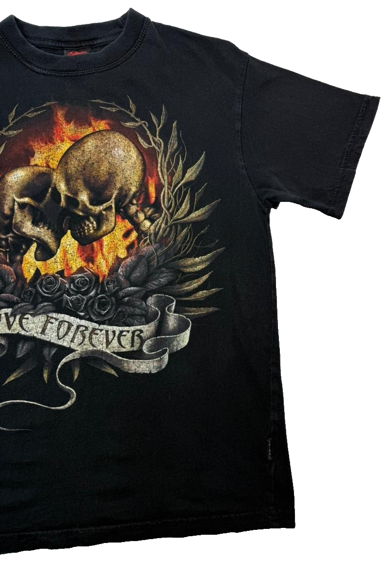 Black Short-Sleeved T-Shirt With A "Love Forever" Graphic Tee - Size M