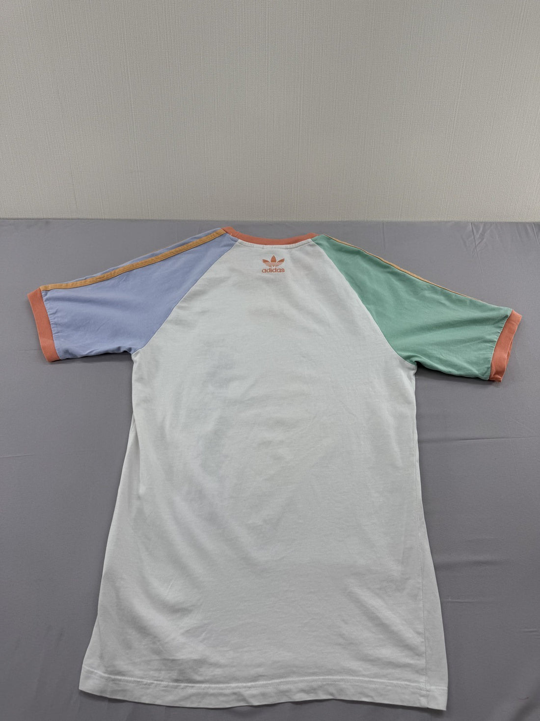 Adidas End Plastic Waste White Multi XS Short Sleeve T-Shirt Recycled